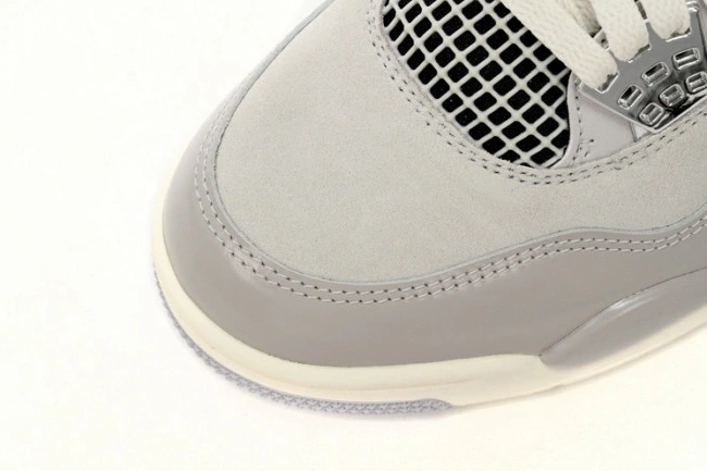 1st Kicks Shoes AQ9129-001 Jordan WMNS Moments Air 4 Frozen 0715